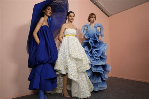 backstage womens a w 2020 givenchy|Backstage at Givenchy Couture Spring 2020 .